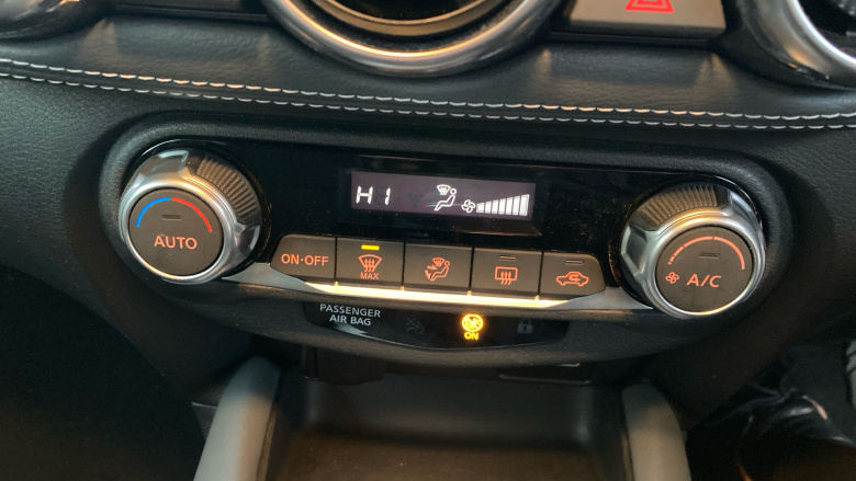 Nissan Juke 1.0 DiG-T 114 N-Connecta 5dr Petrol Hatchback